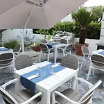 Praja Vecchia Bed & Breakfast