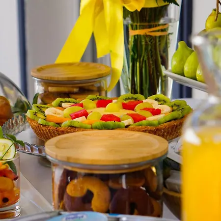 Praja Vecchia Bed & Breakfast